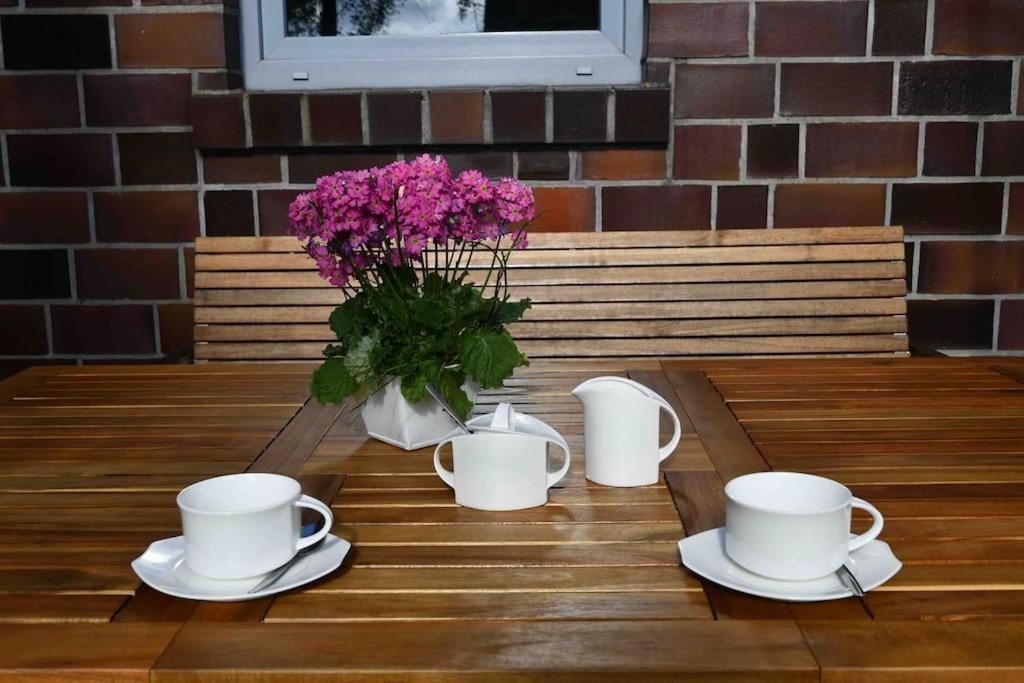 Unser Traumhaus Mit Wunderschoenem Garten Άουριχ Εξωτερικό φωτογραφία