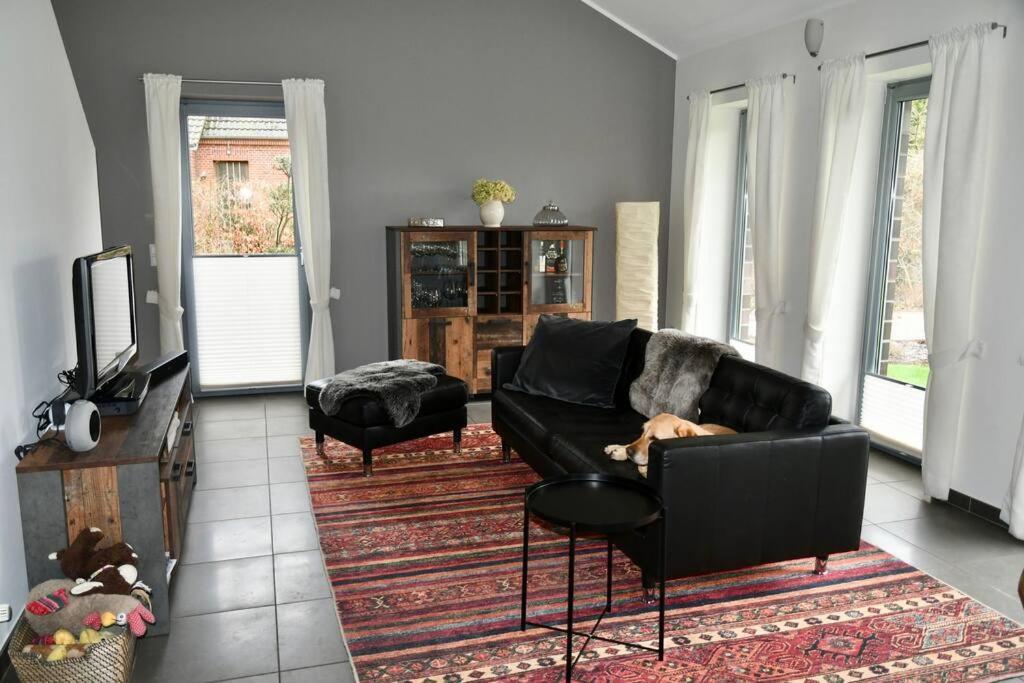 Unser Traumhaus Mit Wunderschoenem Garten Άουριχ Εξωτερικό φωτογραφία